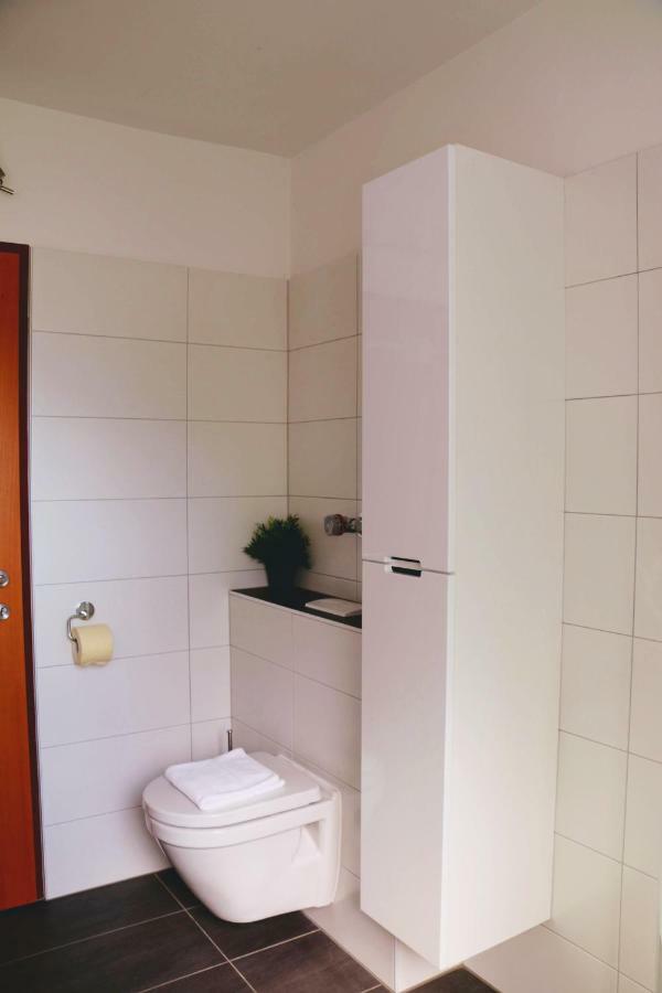 Green Wall Apartment Капрун Екстериор снимка